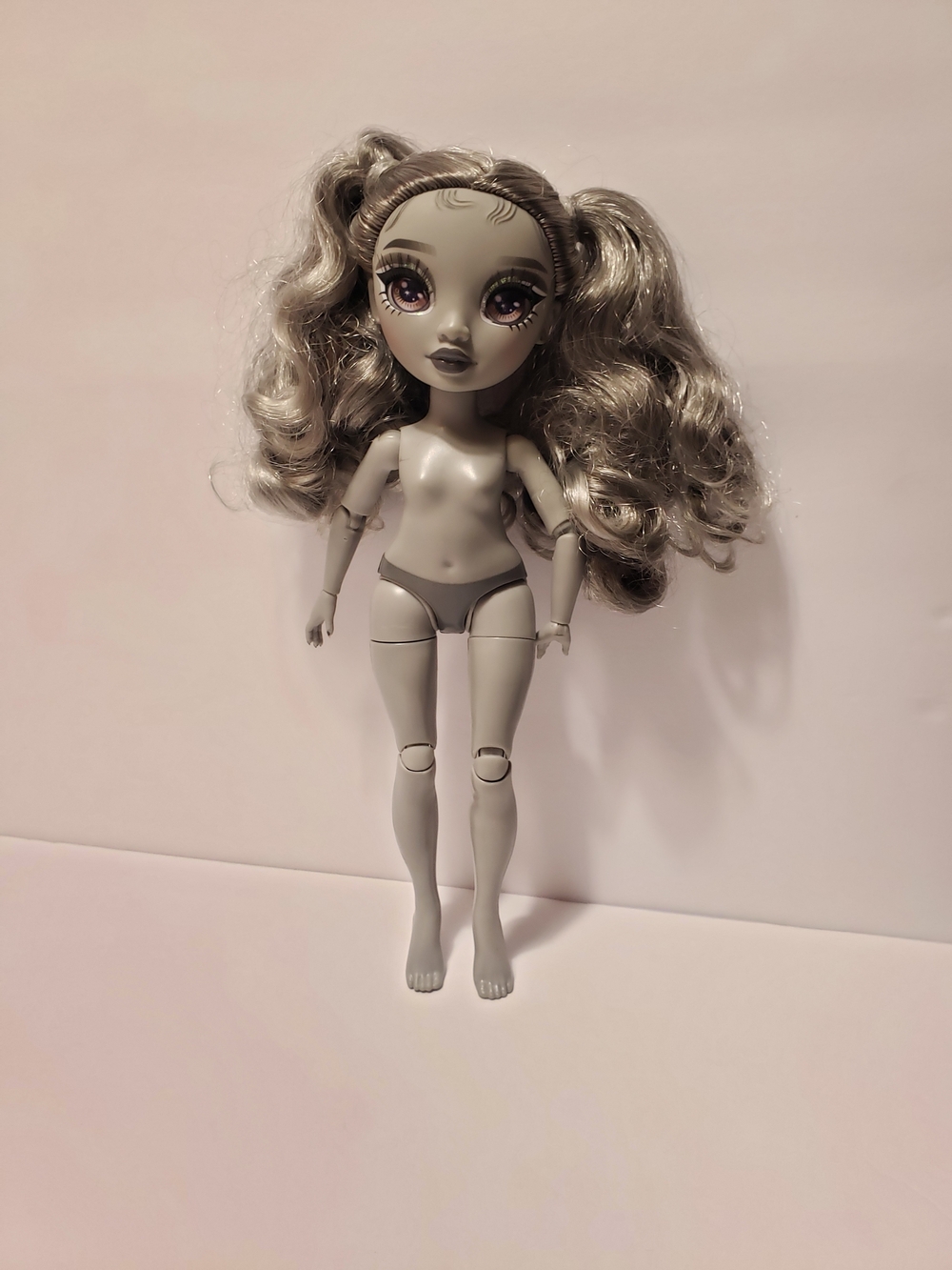 RAINBOW HIGH SHADOW Series l **Nicole Steel** Fashion Doll (NUDE)
